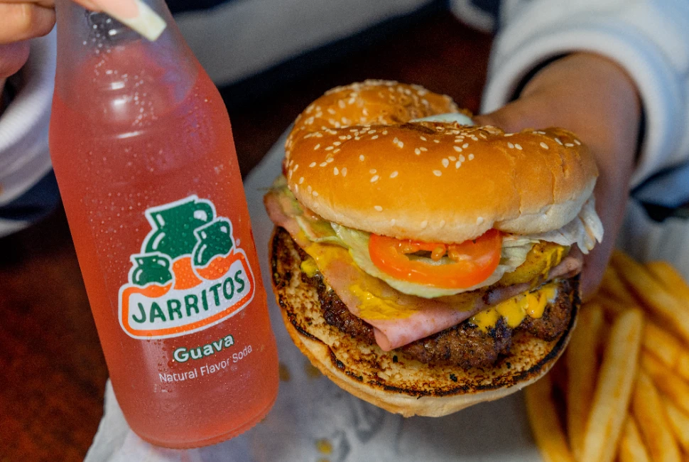 Savoring Naples, FL: A Culinary Journey through the Best Eateries